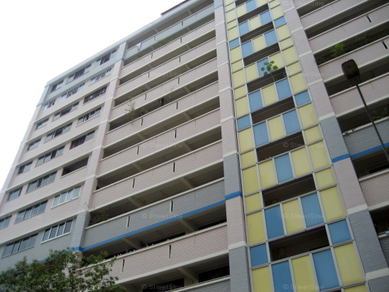 Pasir Ris Street 12 thumbnail photo